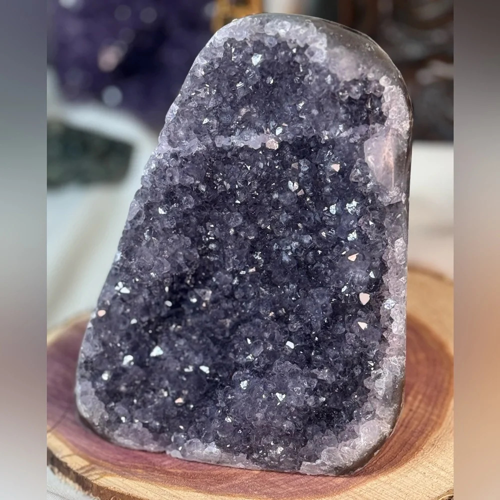 Druzy Rainbow Amethyst from Brazil - Picture 1 of 4